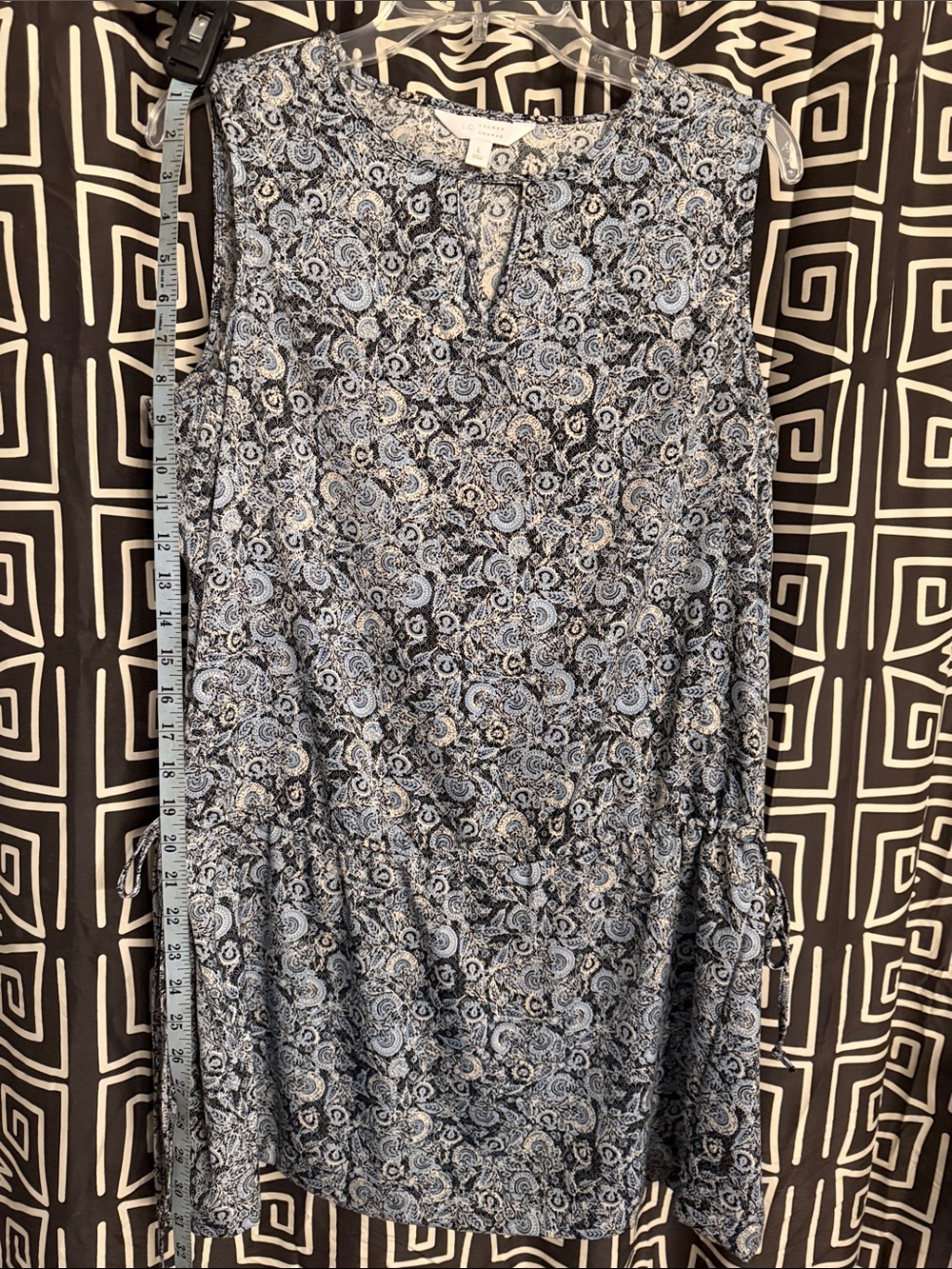 LC Lauren Conrad Navy and White Paisley Sleeveless Shift Dress